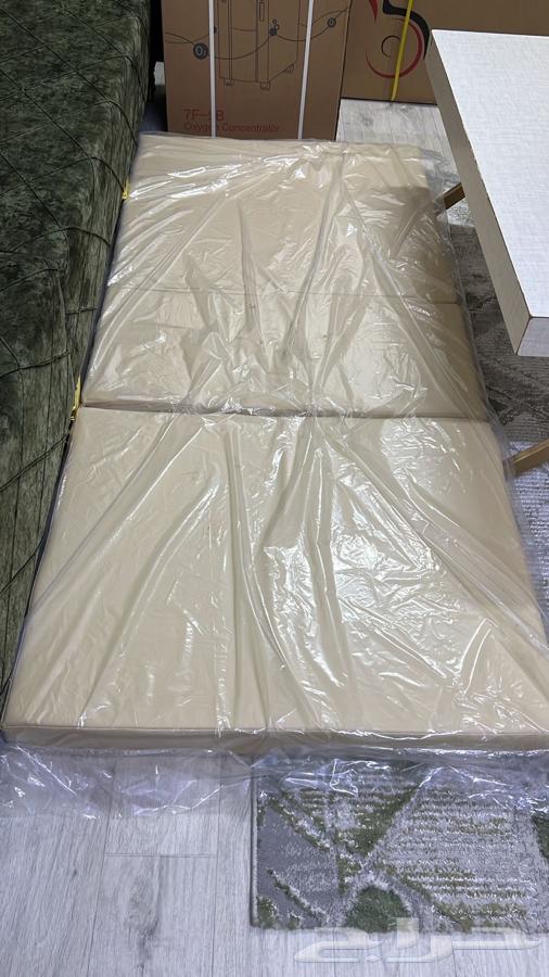 كرسي متحرك وسرير طبي اربع حركات ومولد اكسجين ومرتبه سرير جد64615090987650112