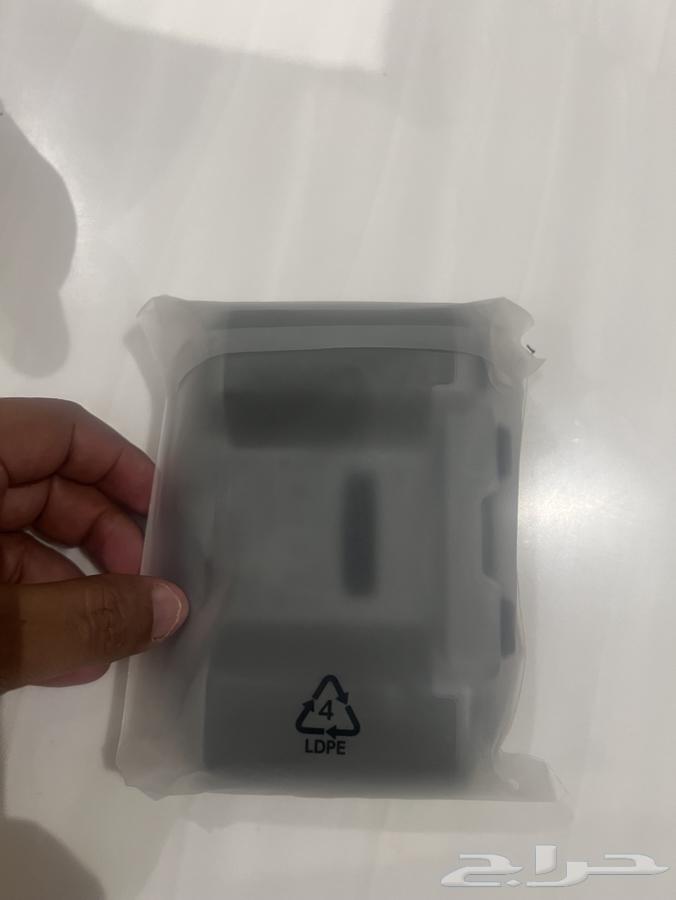 DJI Remote Control and Batteries for Sale64614185454210110