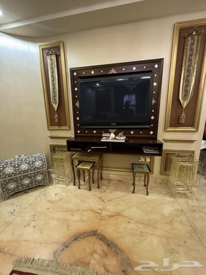 مجلس مغربي شبه جديد وملحقاته وتلفزيون64609175741313114