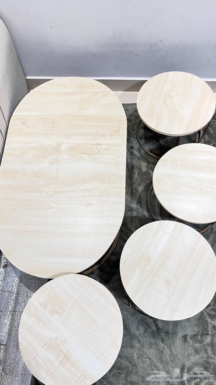 كنب جديد مع طاولات وستاير للبيع64607421215875110