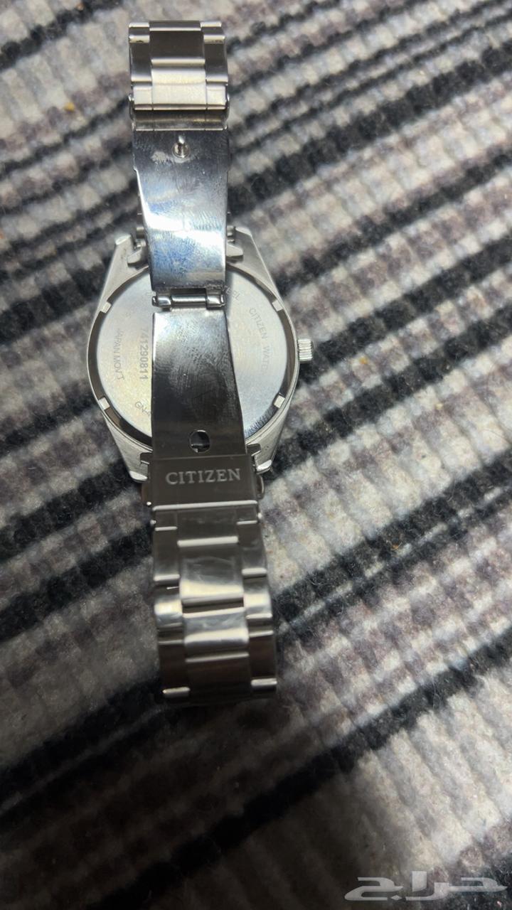 A new Citizen watch with a date feature that glows in the dark64616317410433111