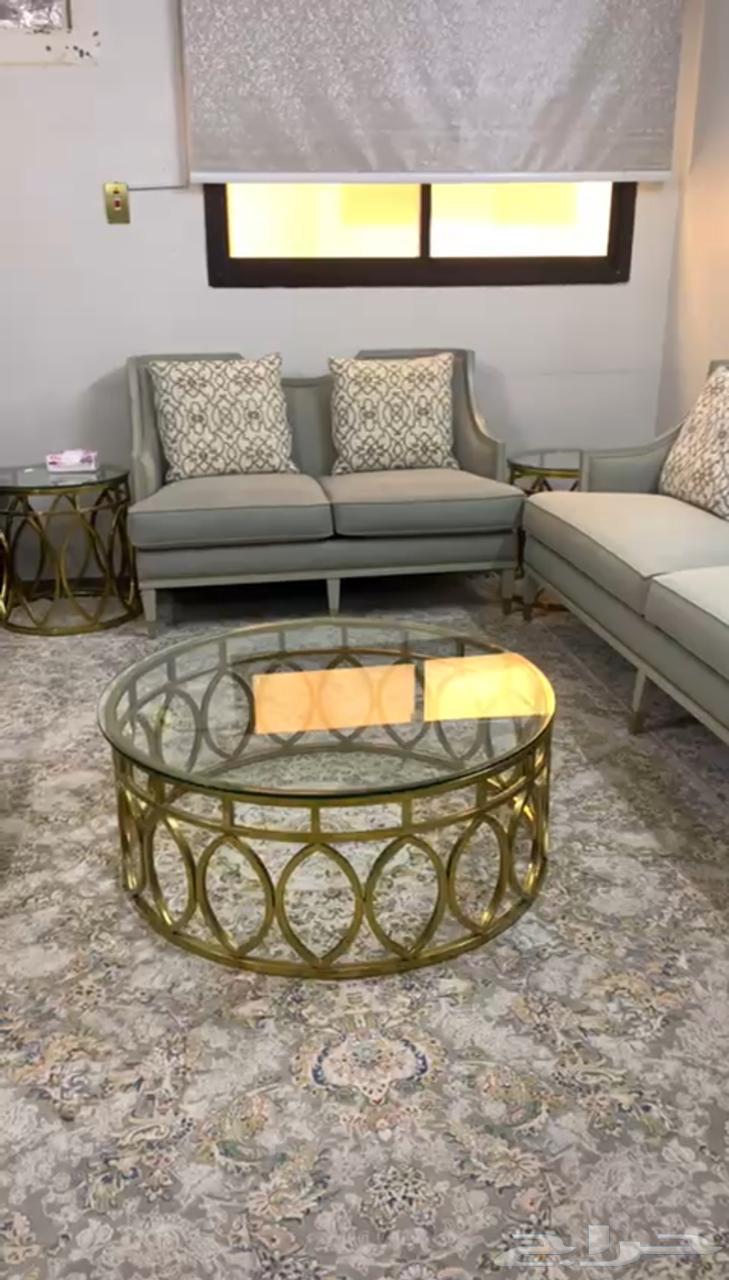 طاولات للبيع64611255035139110