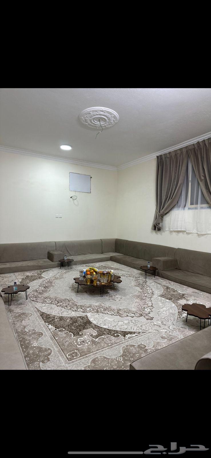 مجلس عربي للبيع64615091049729110