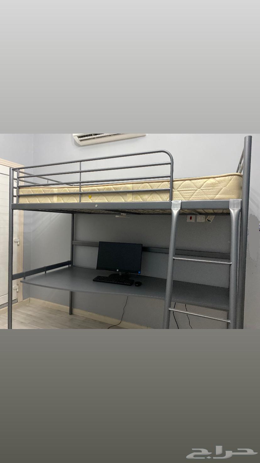 سرير و مكتب من ايكيا ikea bed and desk64609435805827112