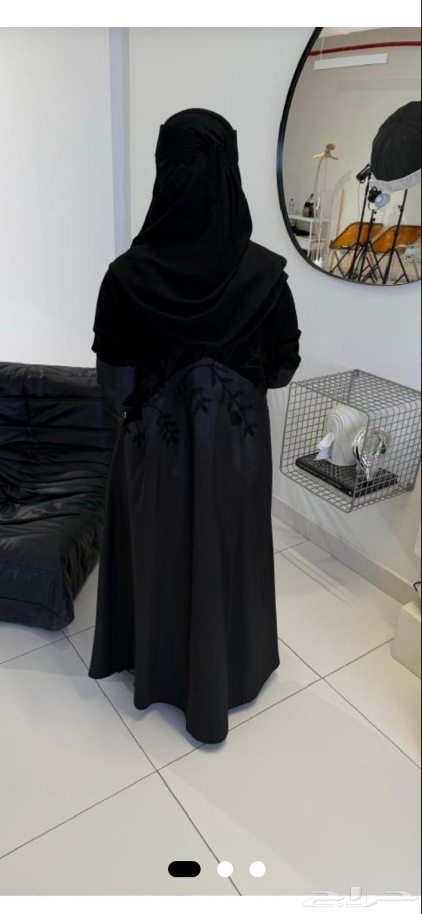 A new abaya arrived in a large size64613227206786112