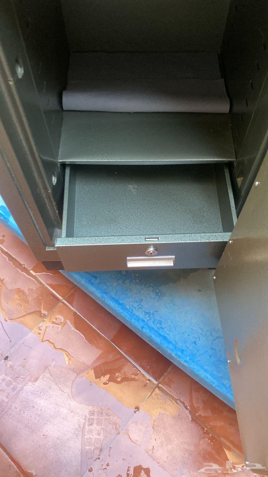 خزاين للبيع64611980042242112