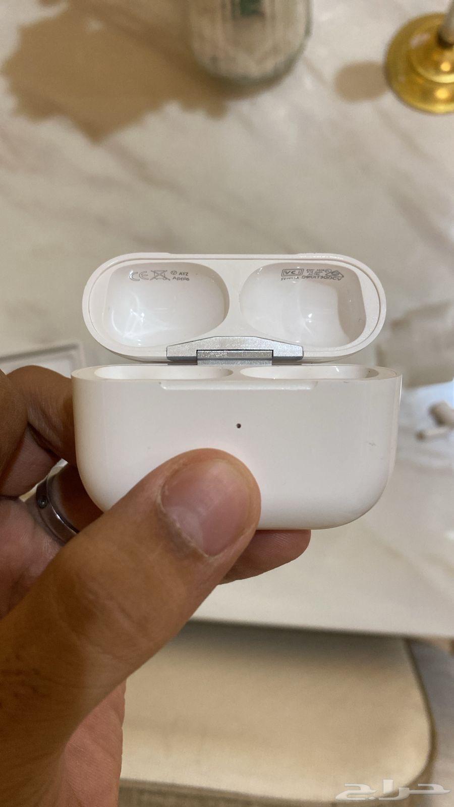 سماعة ايربودز برو الجيل الثاني سنة الصنع 2025السعر 70064614844440065112