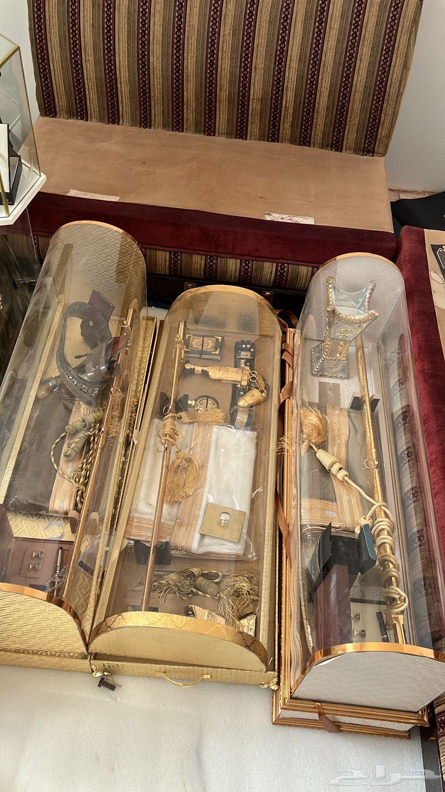 هدايا بشوت سيوف64610555232514113