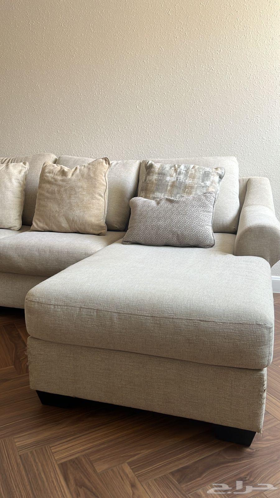 كنب اشلي بيع مستعجل64608554733954110