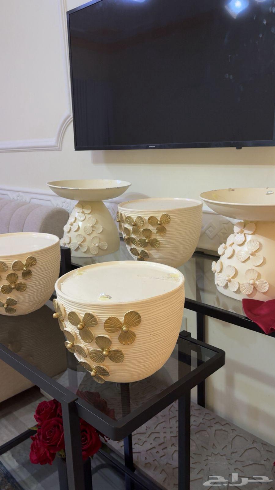 للبيع صواني زواجات بسعر مناسب64609598429187110