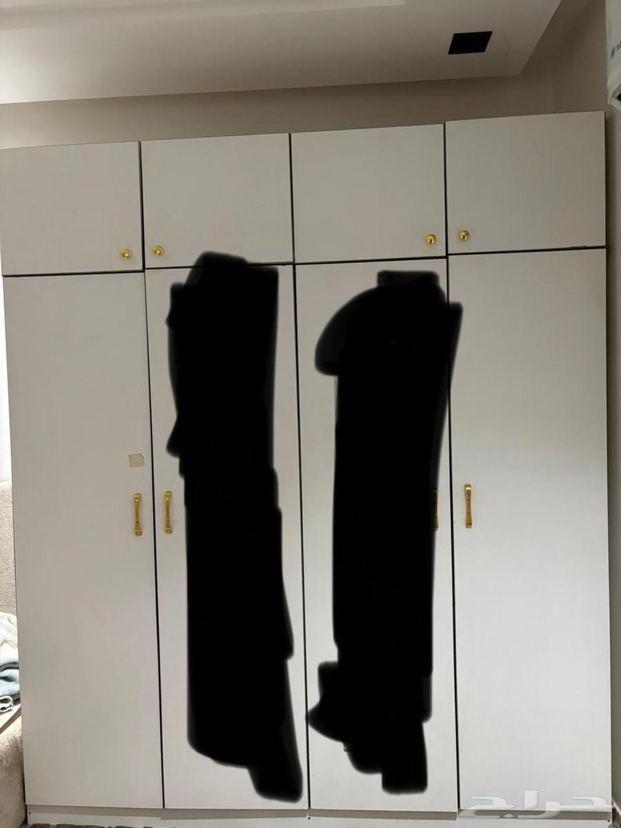 دولاب مترين ابيض64607035402243114