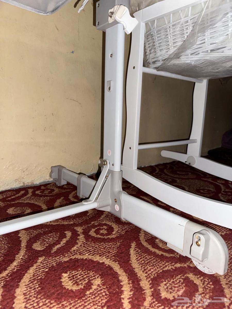 سرير اطفال للبيع64608985813505112