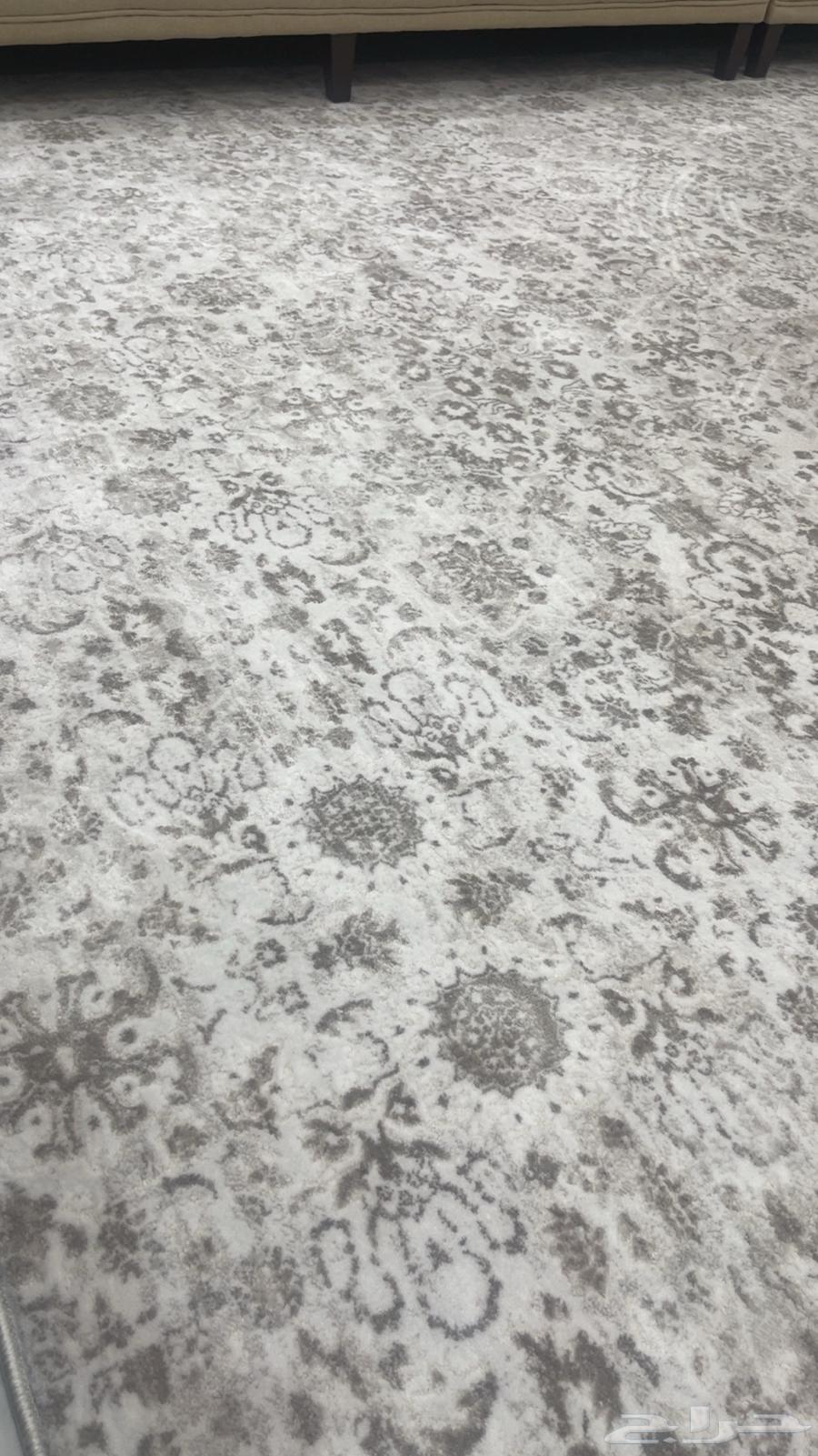 فرشه من الشيراز. 4 5 جديده لم تستعمل فرشه طاوله64621742368899111