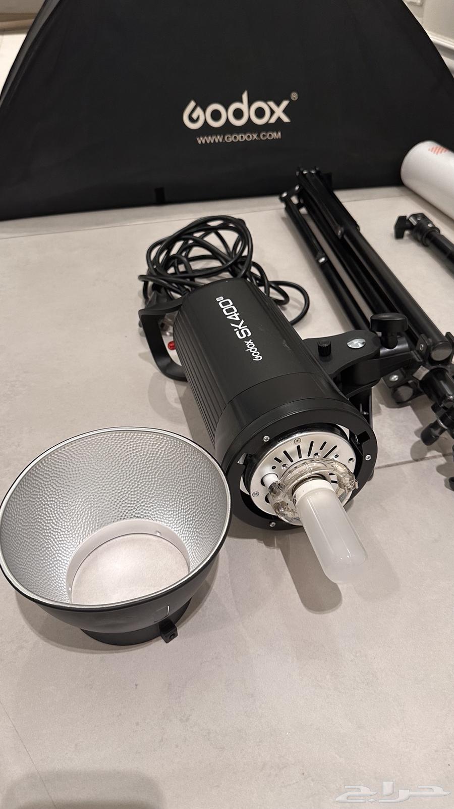 فلاش قودكس 400 واط و خلفيات للبيع64551676206850111