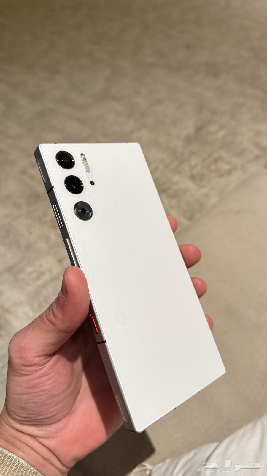 Red Magic 9S Pro Device with Red Magic Shadow Blade 2 Controller64617775223682111