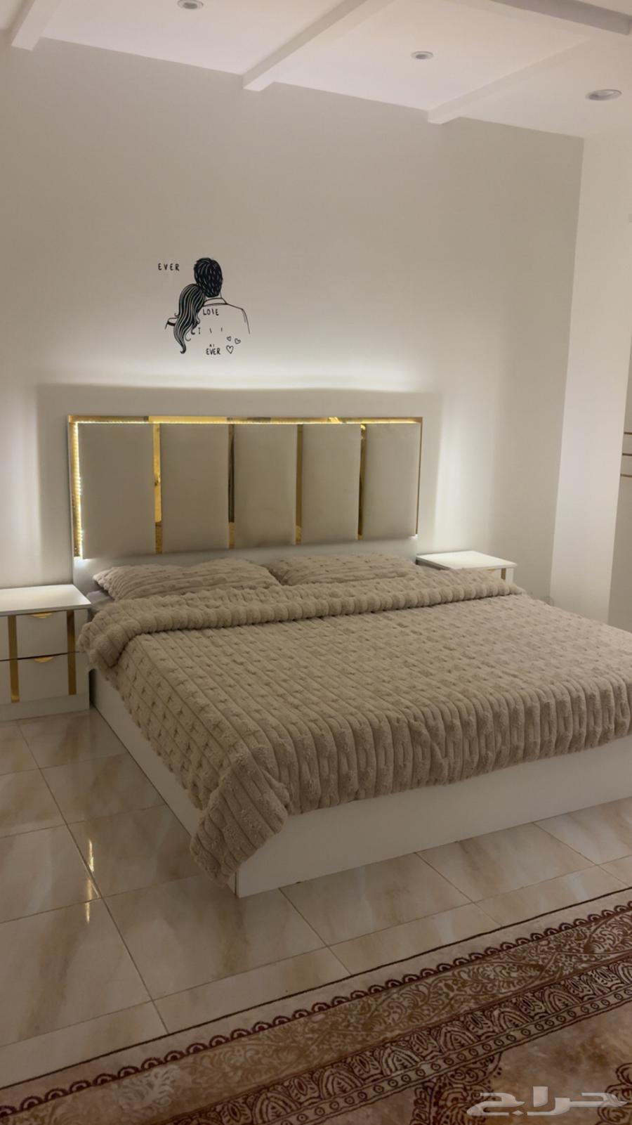 غرفة نوم شبه جديد استخدام 5 شهور64616653435778110