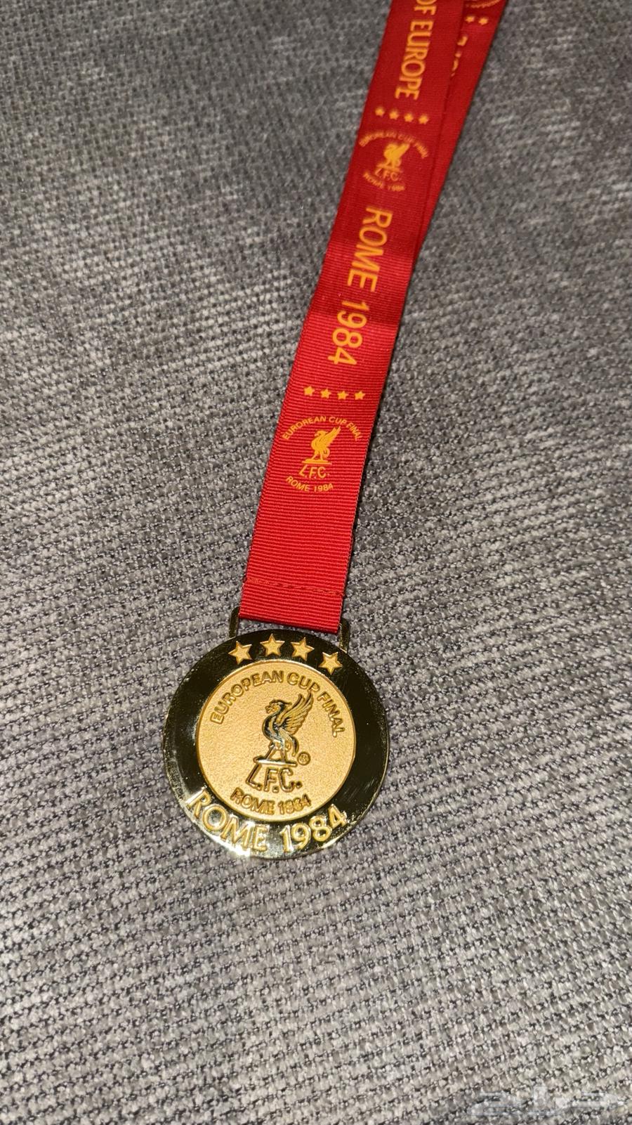 قلادة ليفر بول الاصليه64617712849282111