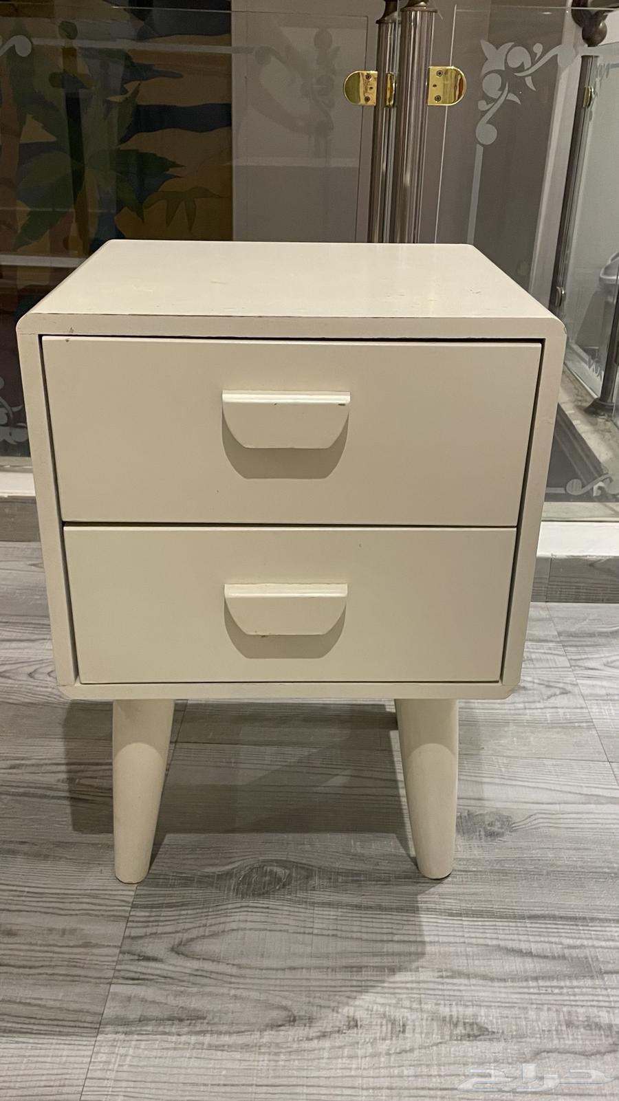 طاولة كمدينه درجين مستعمله64616641085826110