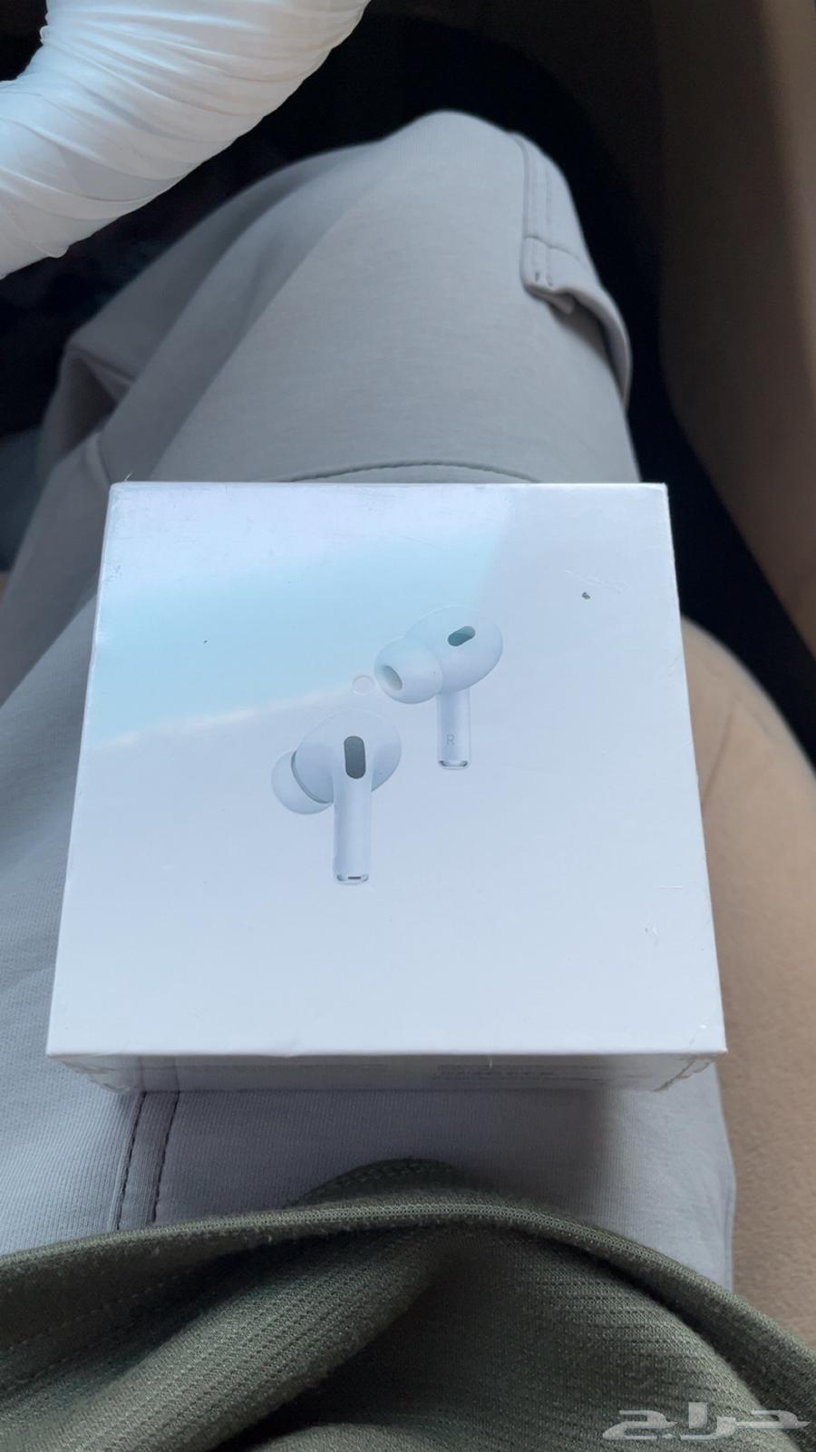 سماعات ايربوز برو اصليه على السوم64622500547585110