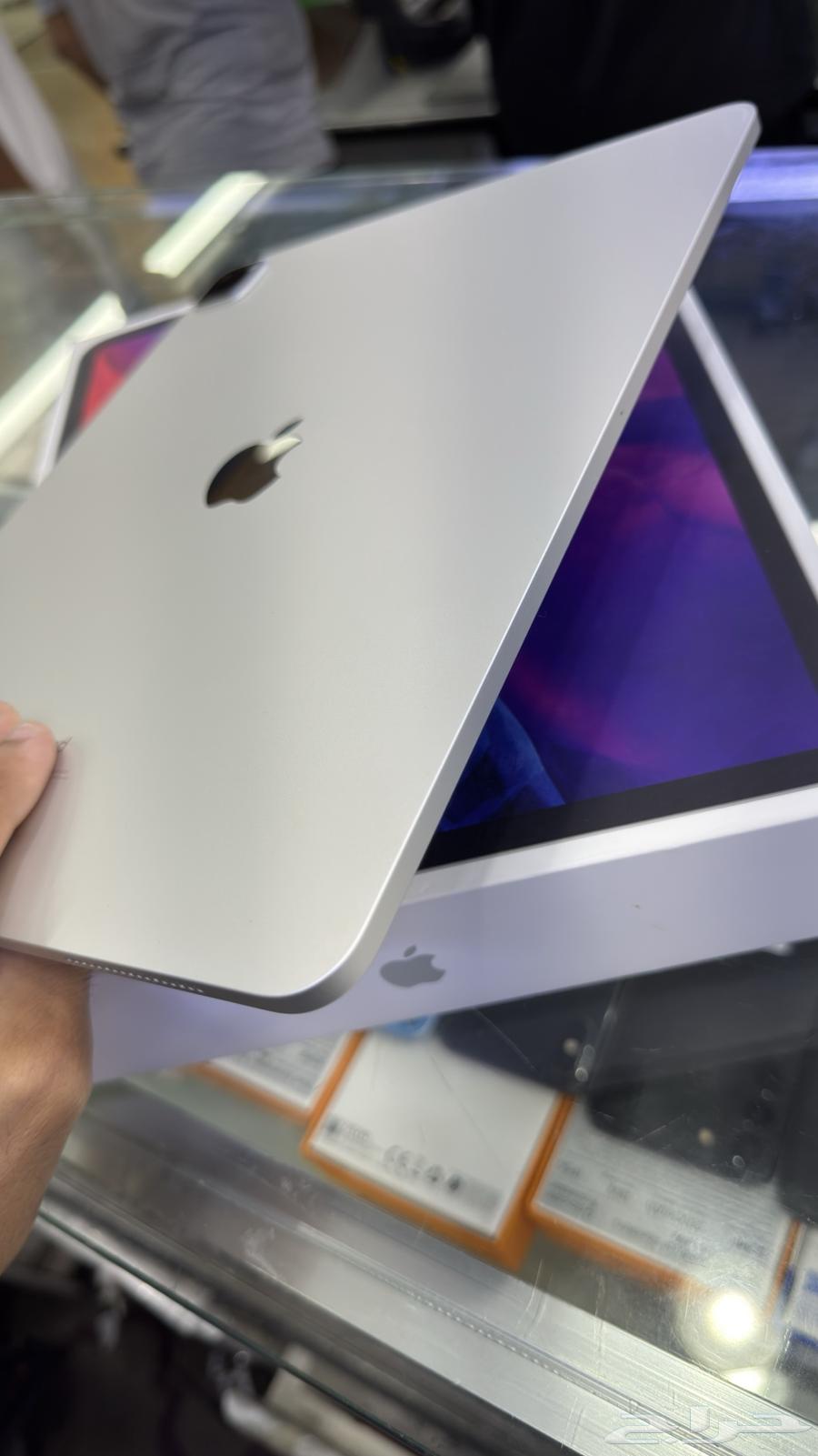 ايباد الجيل. 2020 1 تيرا64623640131202112