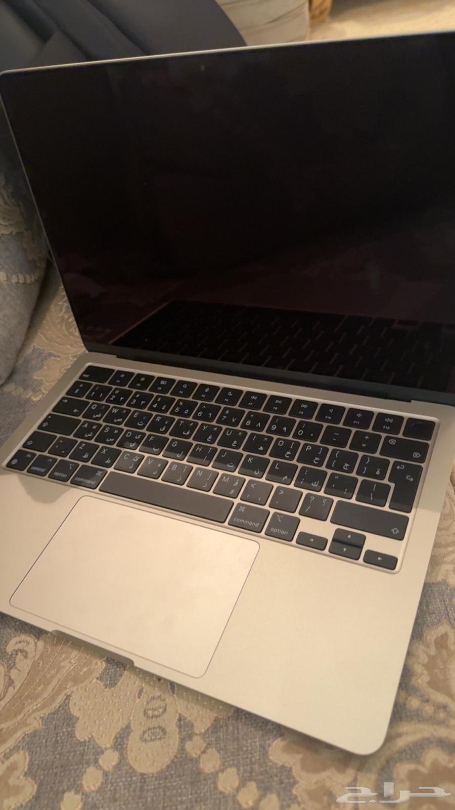 ماك بوك آير 202264619804696577112