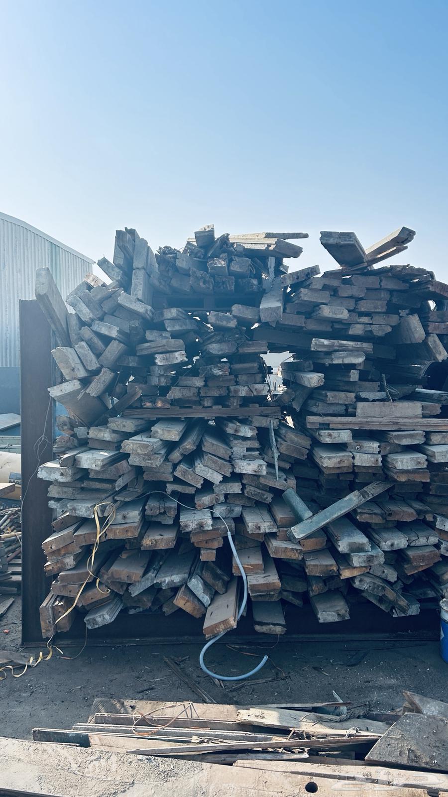 أخشاب قده64620067095555112