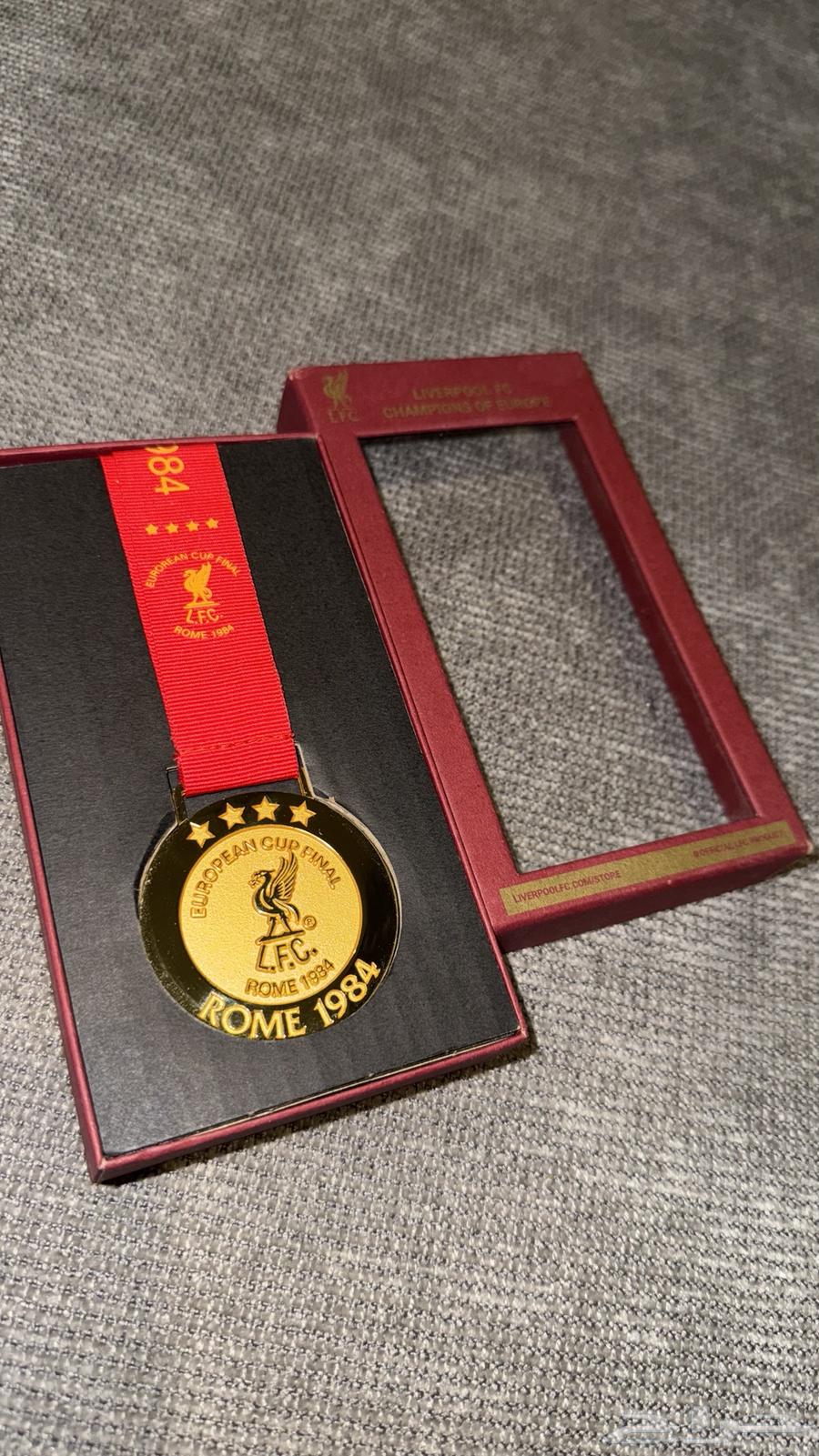 قلادة ليفر بول الاصليه64617712849282110