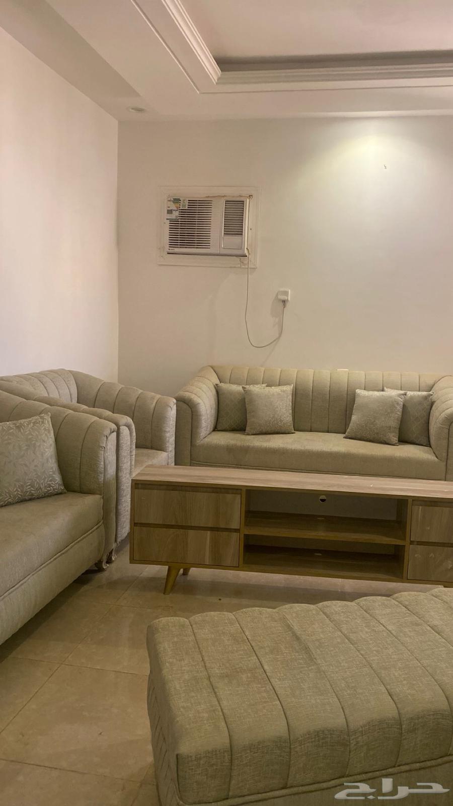 طاوله بلازما جديده وكنب64621505048066112