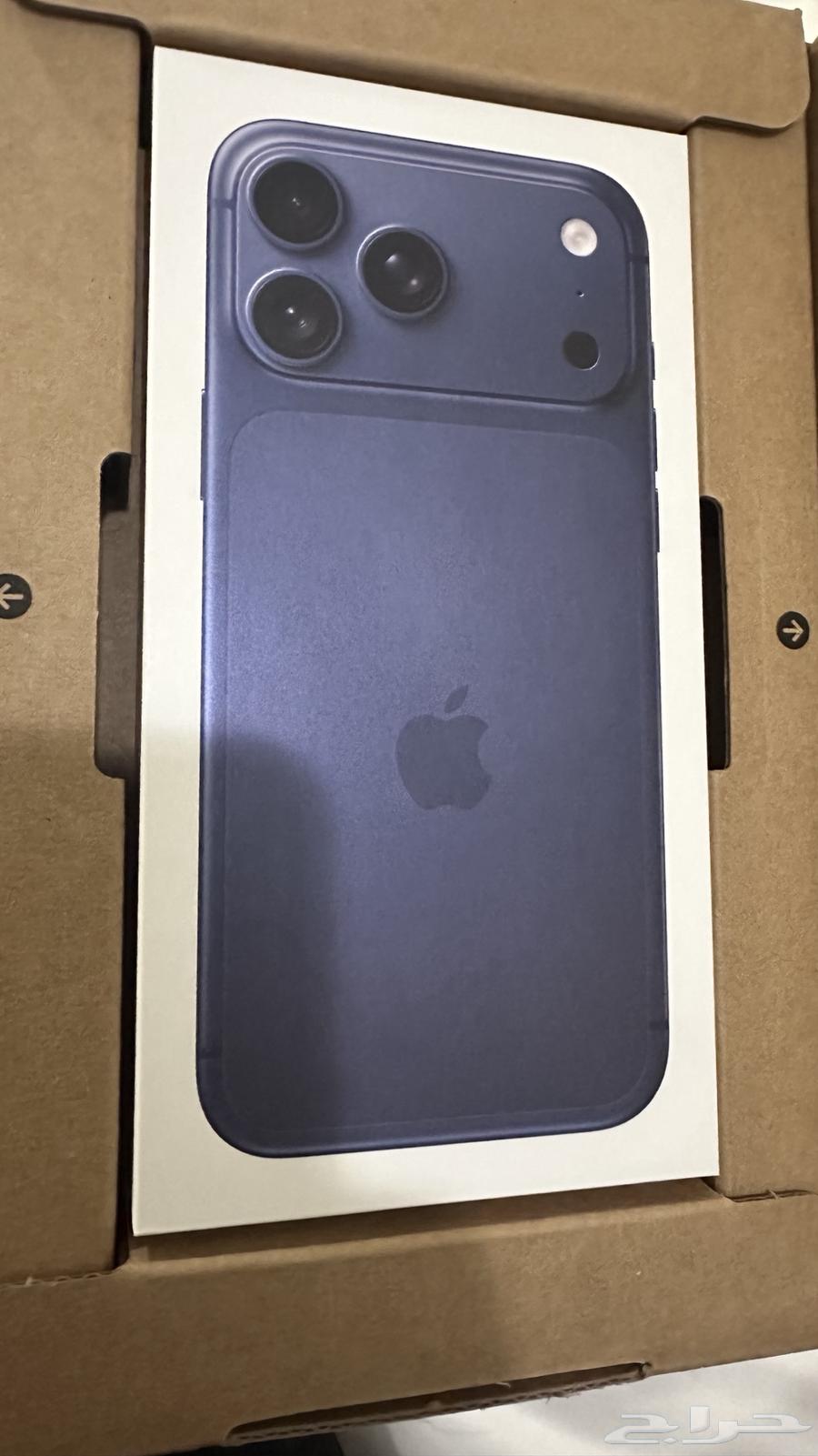 ايفون 17 برو ماكس 256 قيقا نيلي غامق64624376727937110