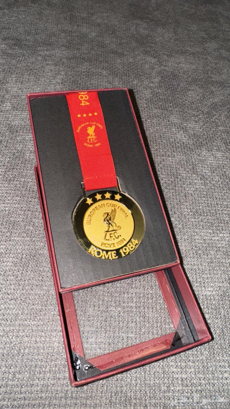 قلادة ليفر بول الاصليه64617712849282114