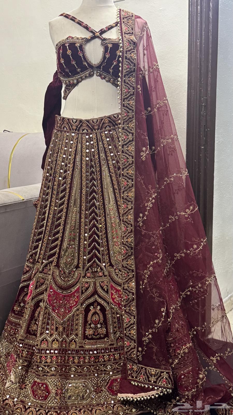 لبس هندي نسائي للمناسبات64617113092226114