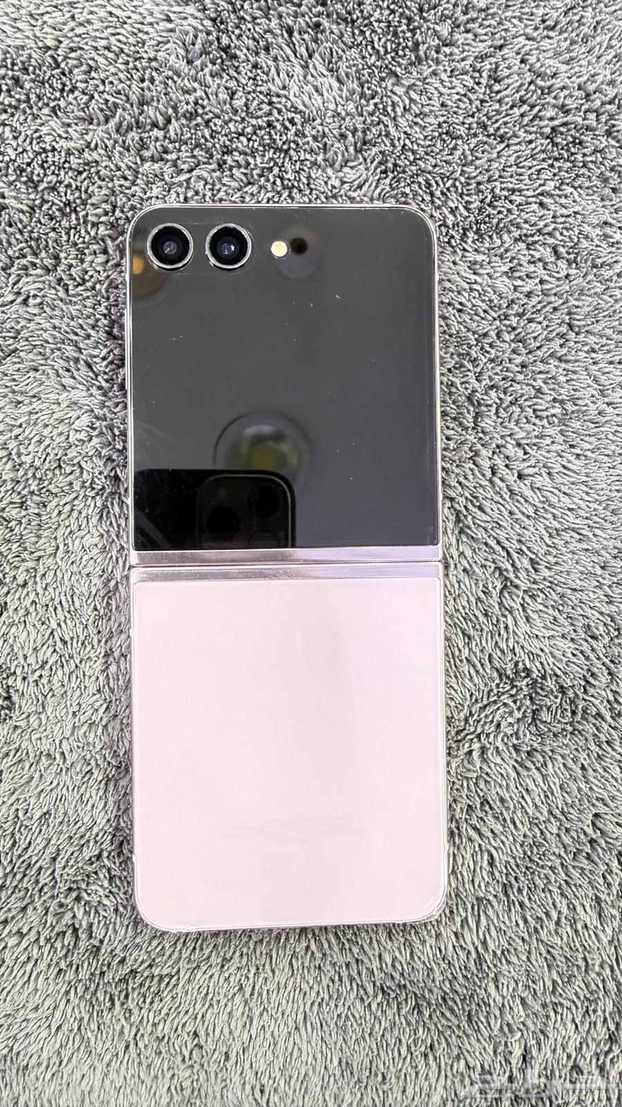 سامسونج جالكسي زد فليب 5 25664621192332546112