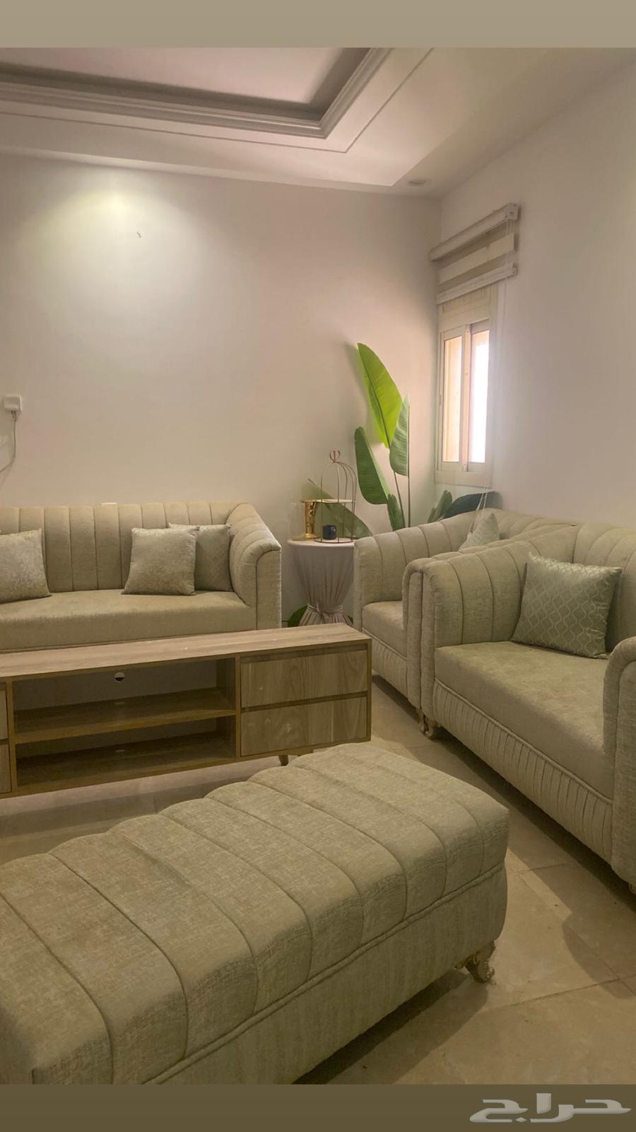 طاوله بلازما جديده وكنب64621505048066111