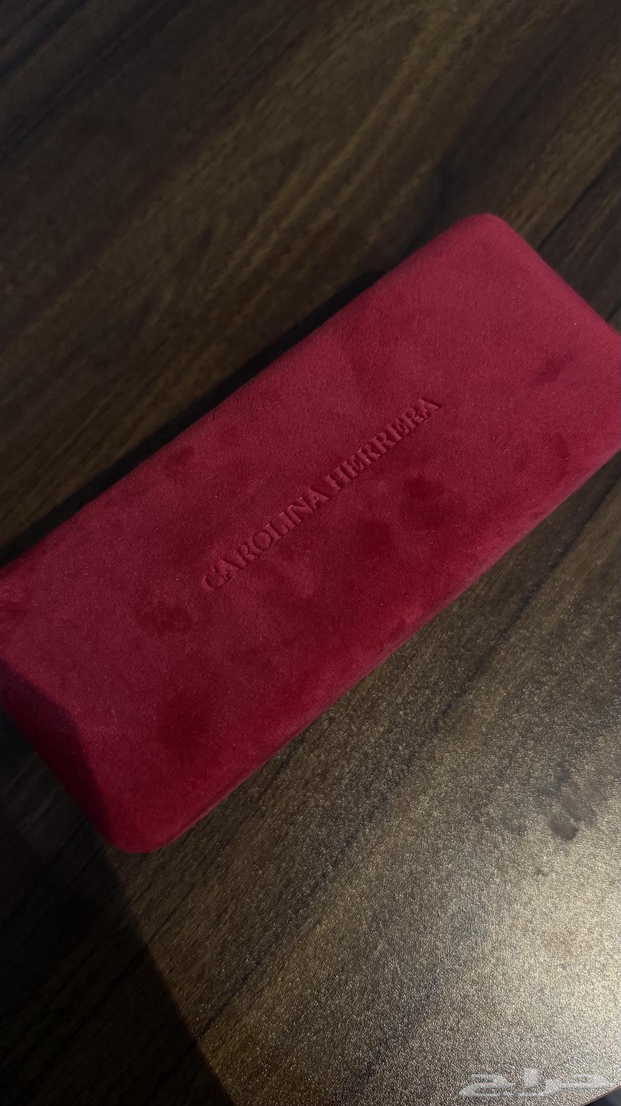 نظارة شمسية كارولينا هيريرا CH جديدة64622363986433110