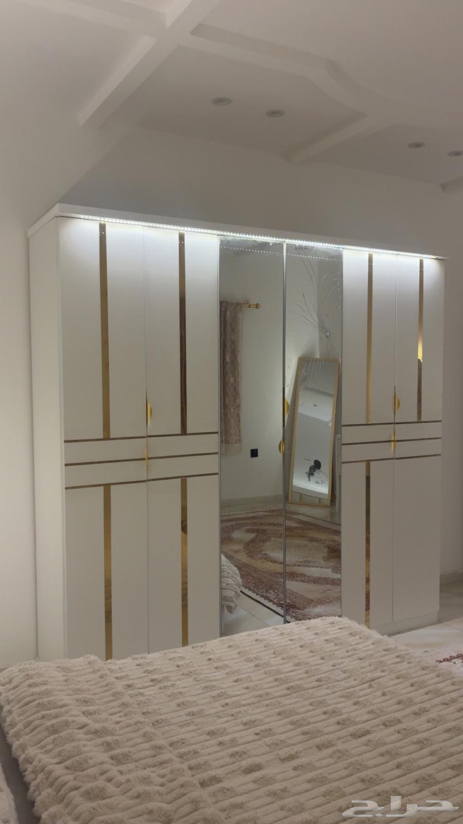 غرفة نوم شبه جديد استخدام 5 شهور64616653435778112