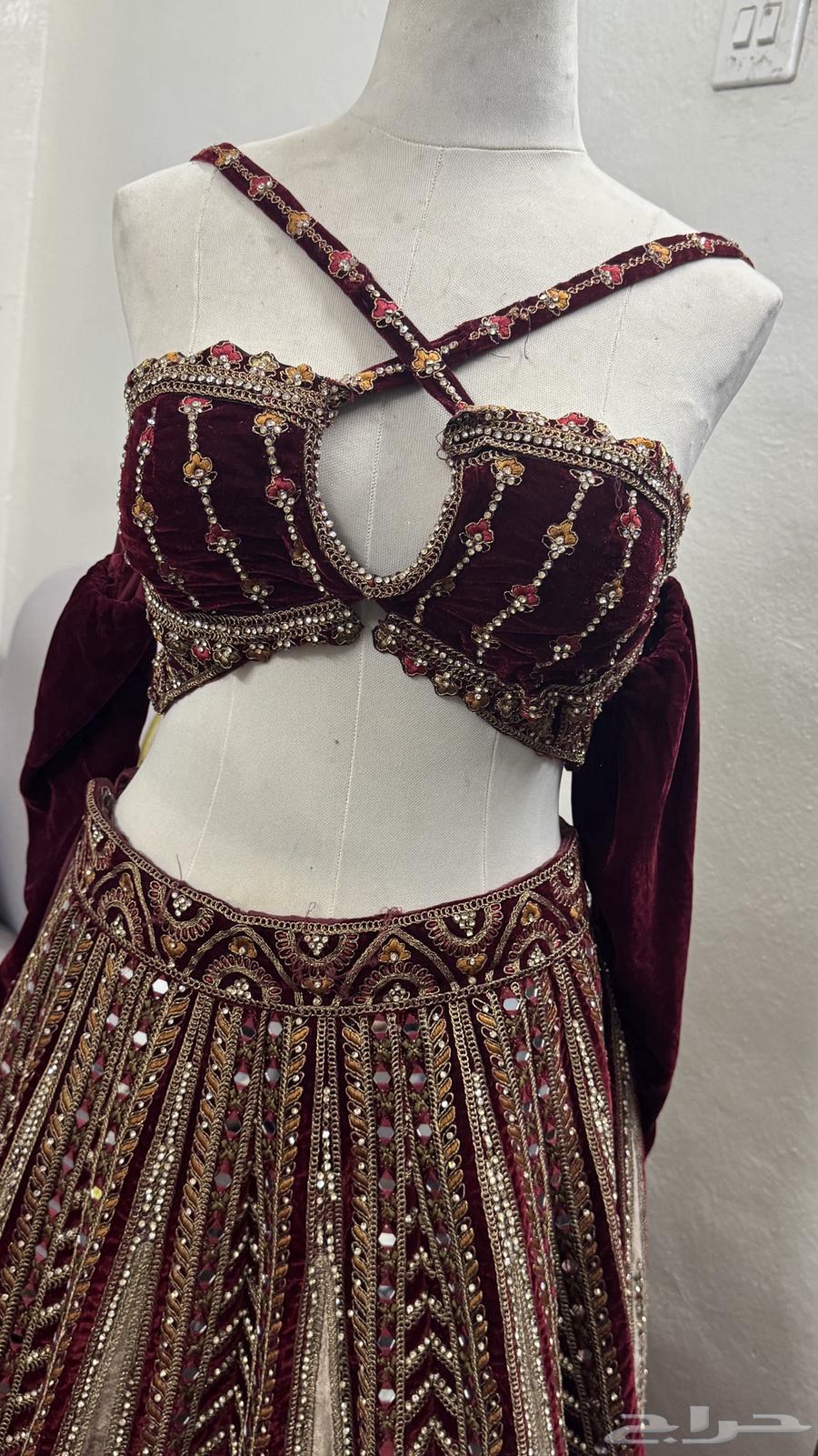 لبس هندي نسائي للمناسبات64617113092226112