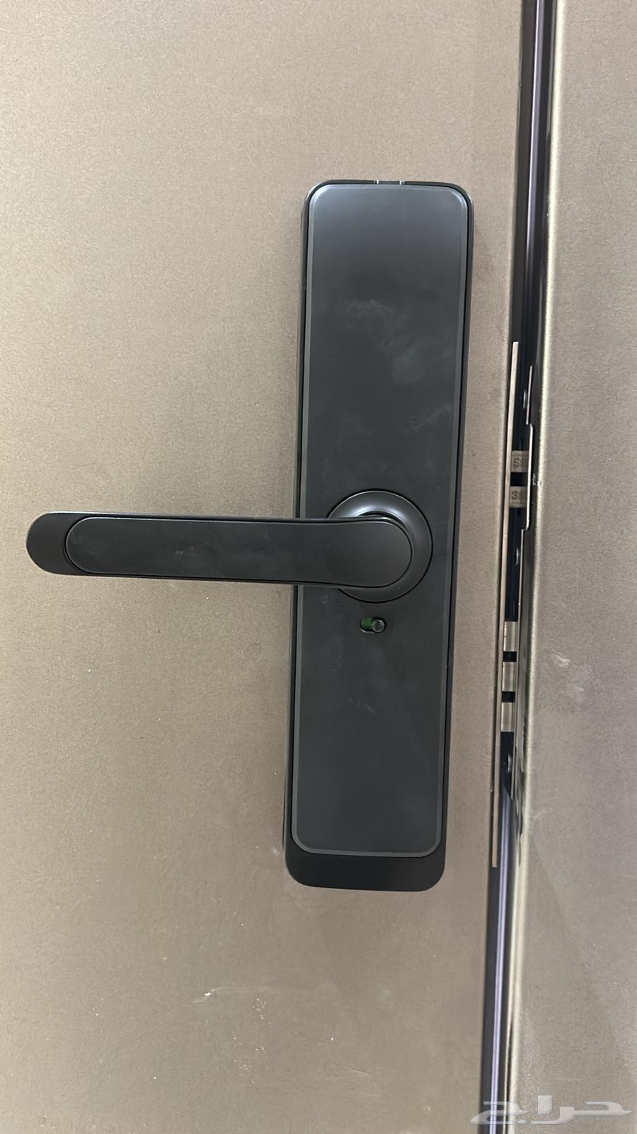 فني تركيب جميع انواع الاقفال64160225188995113