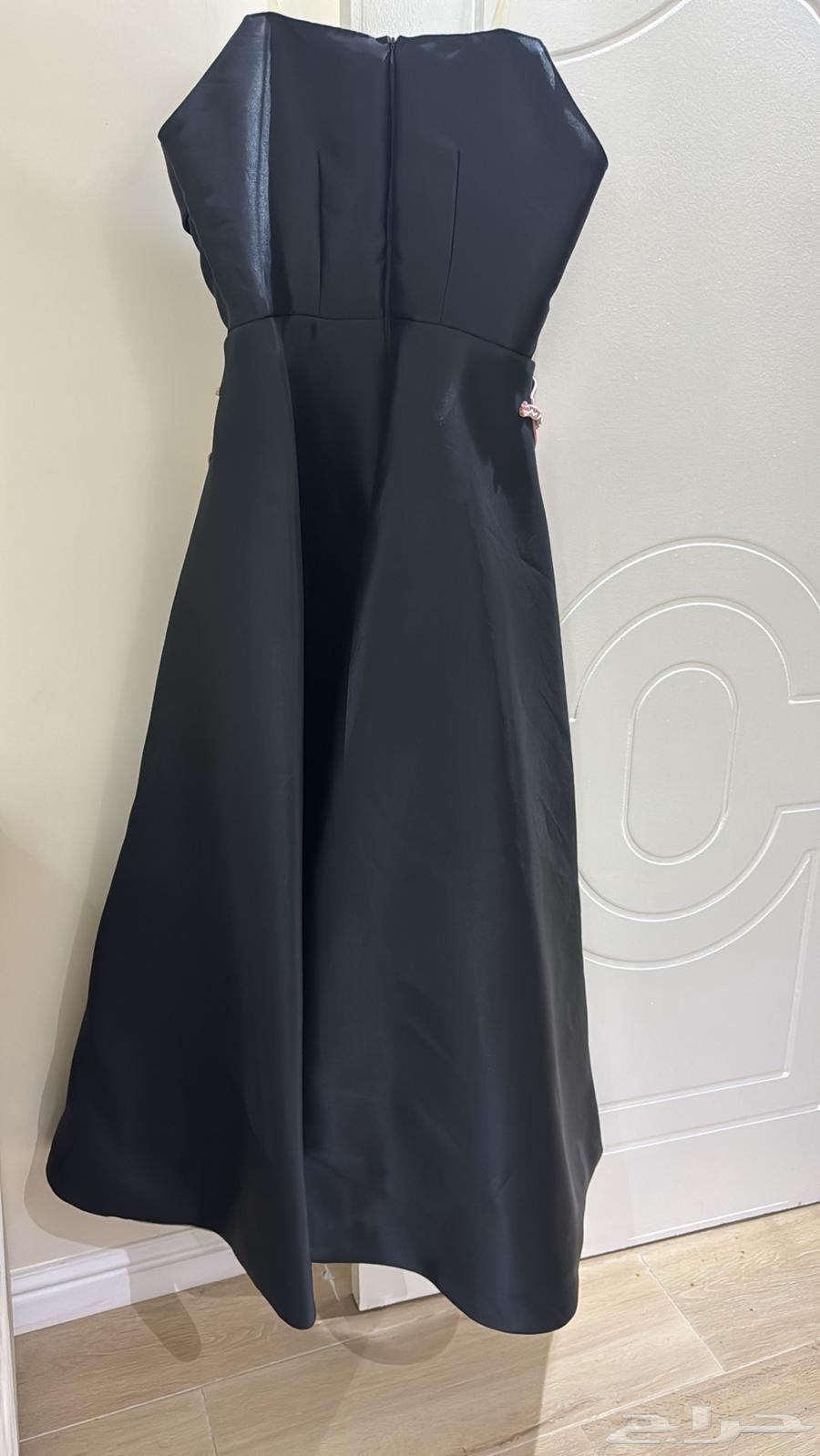 فستان لبسته مره وحده فقط فخم جدا ب20064617876170497110