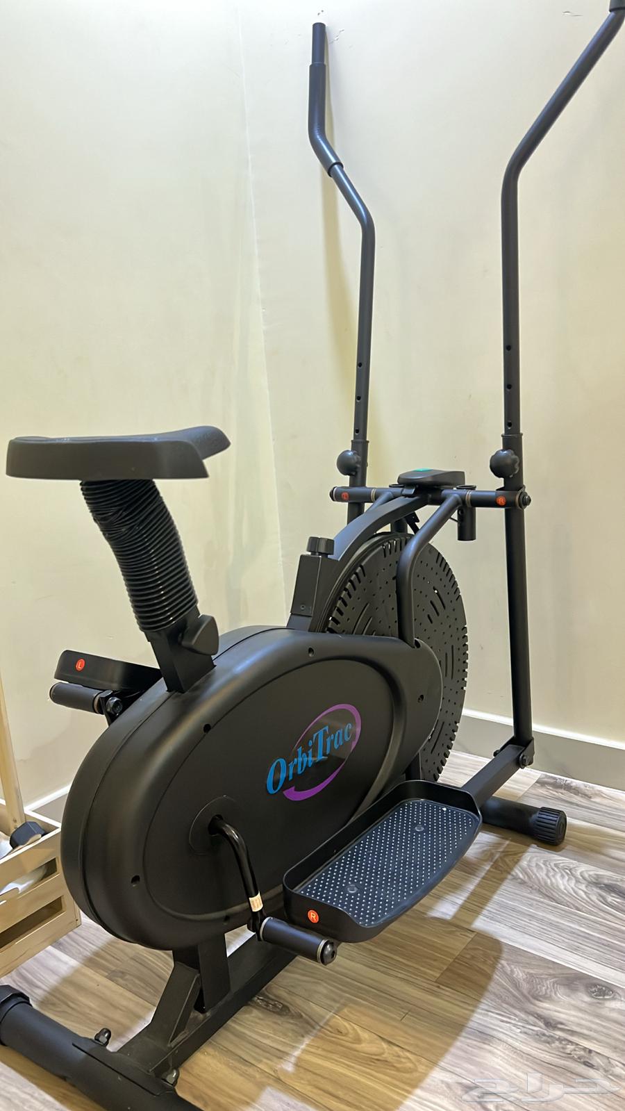 جهاز رياضي اوربتراك مستخدم نظيف جدا64619842325763111