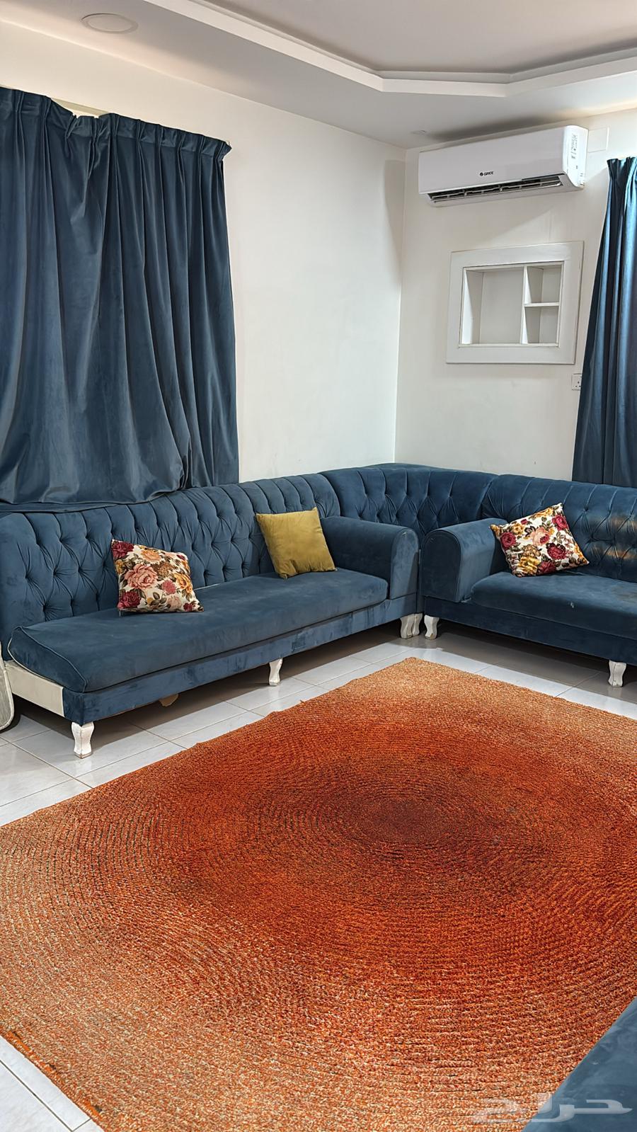 مجلس كنب وستاره وفرشه دولاب صغير64622079080961112