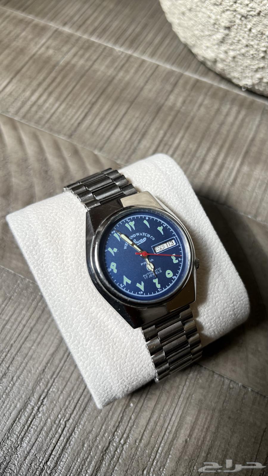 ساعة ويست اند لون ازرق ( تم البيع )64623850947329112