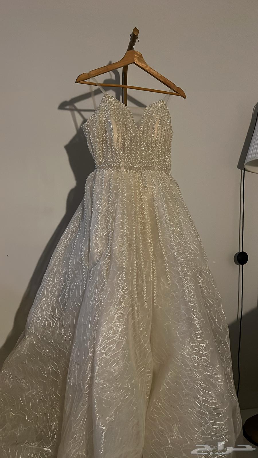 فستان للبيع ( إستخدام مرة واحده فقط )64619854913409110