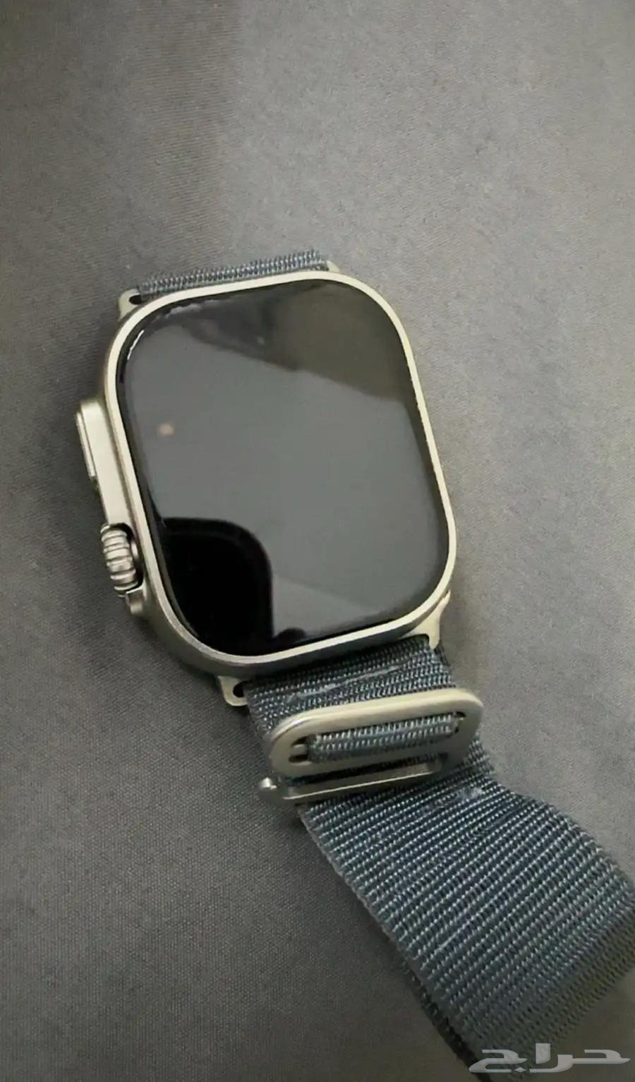 سماعة آبل وساعة آبل وأصغر جوال64617113023491110