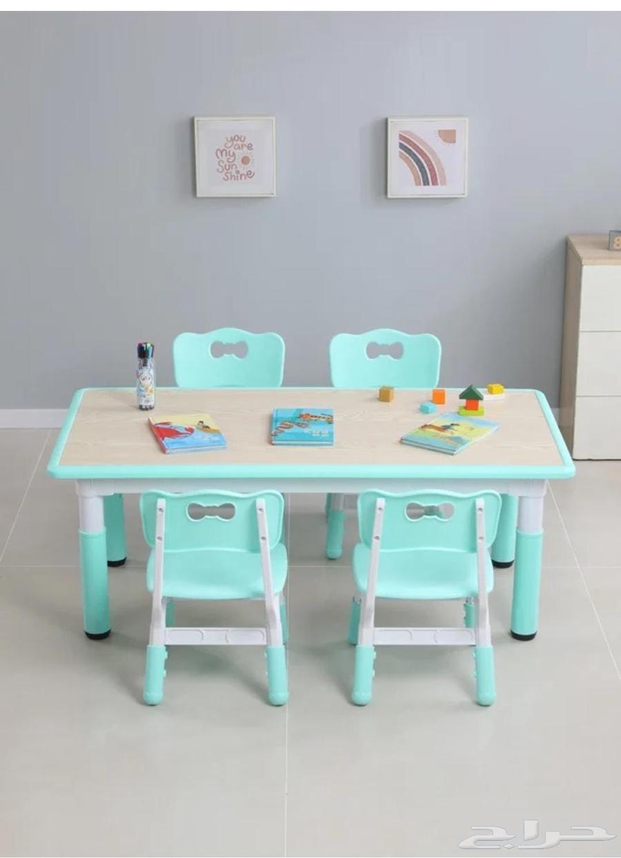 Children's Table64616802760963113