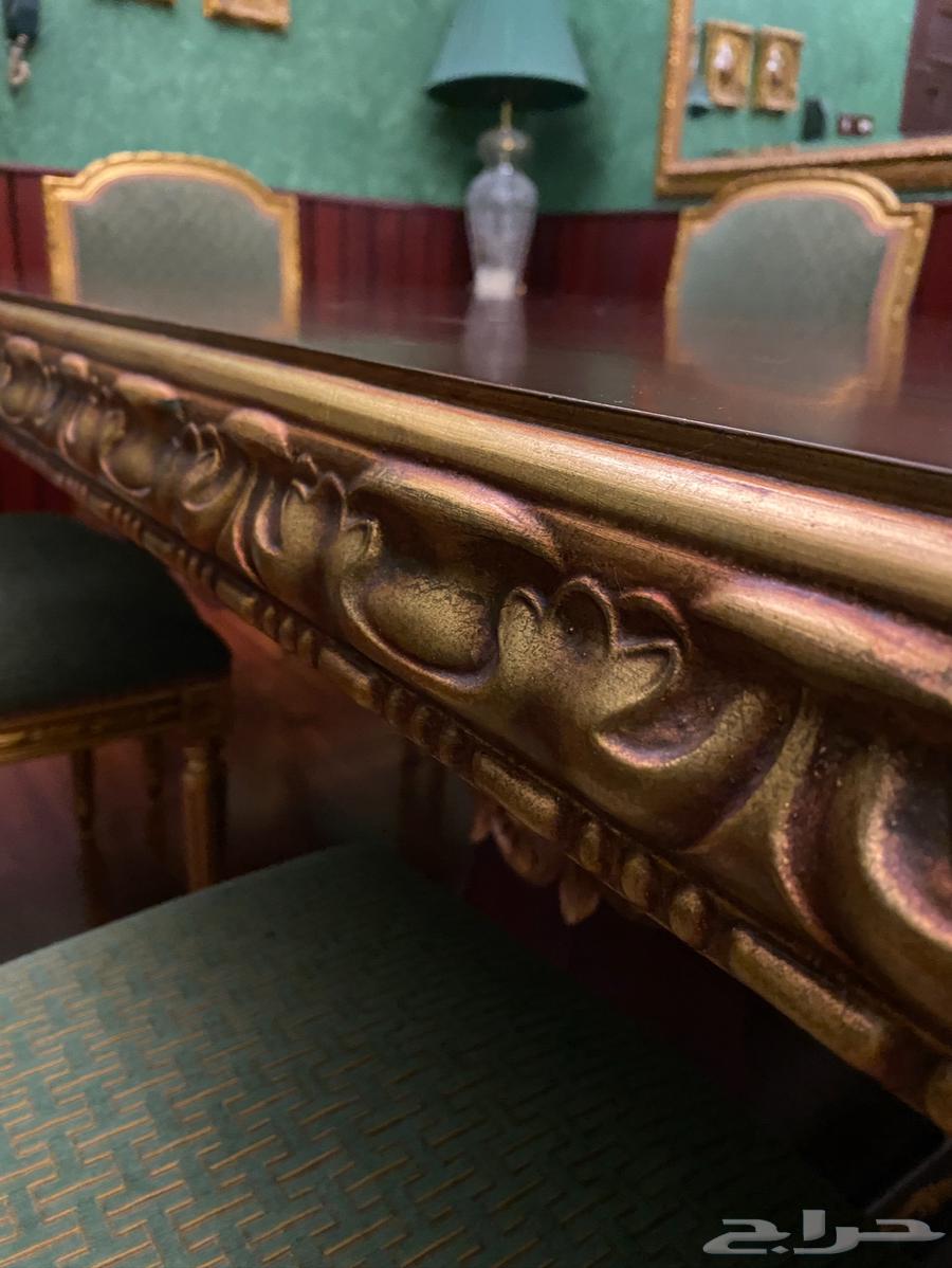 طاولة و 8 كراسي للبيع64622079000578111