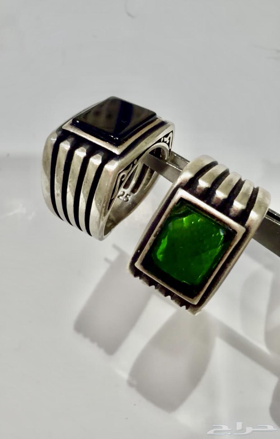 خاتم فضه ملكي مربع عيار 925 بفص اسود وفص اخضر64618115522562110