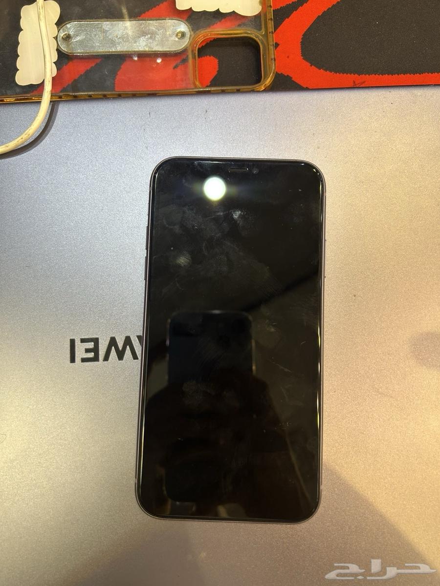 آيفون 11للبيع64623256981505110