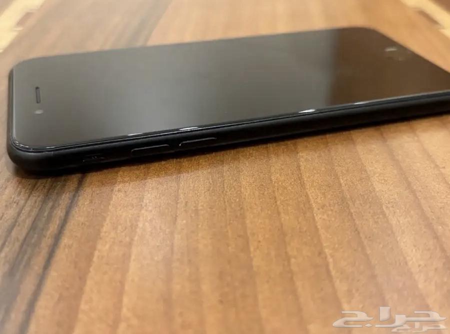 ايفون SE الجيل الثاني64618652078594112