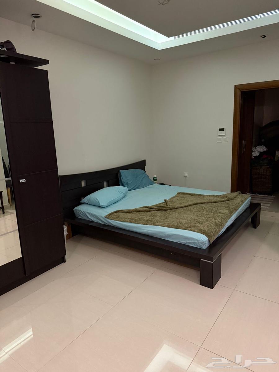 غرفة نوم فاخرة للبيع فرنسية من براند (جوتييه)64625546190977111