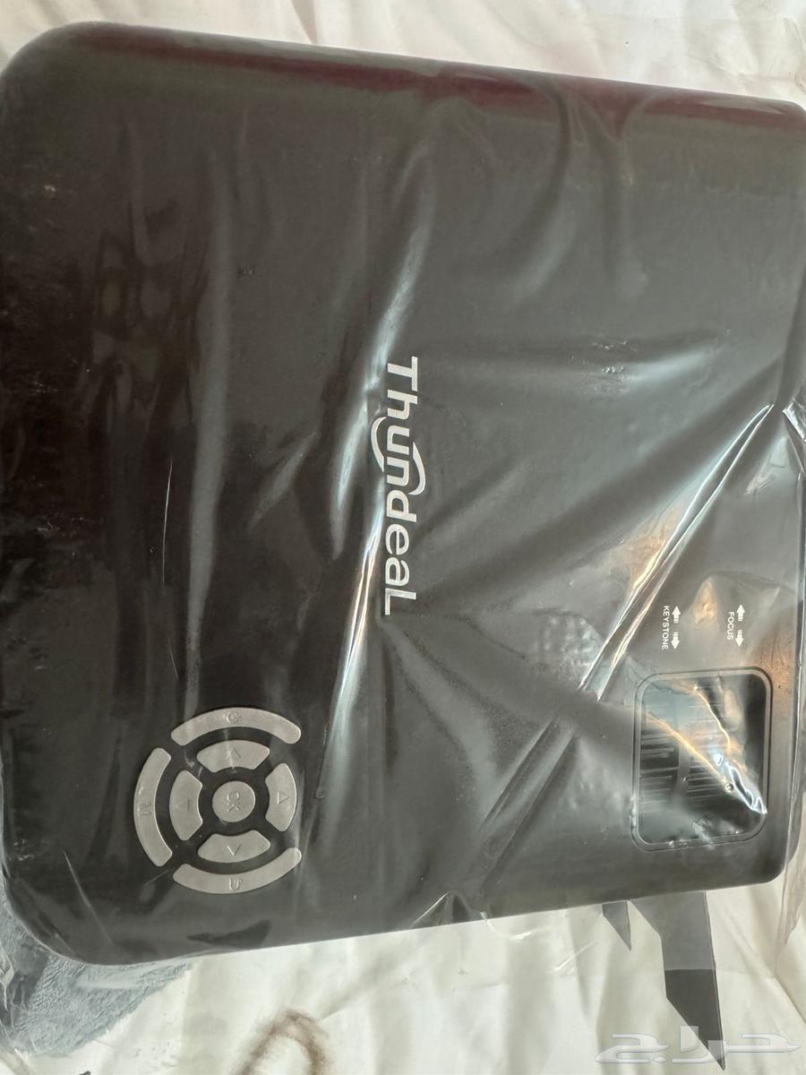 بروجيكتور جديد غير مستعمل مع كامل ملحقاته64624180882305111